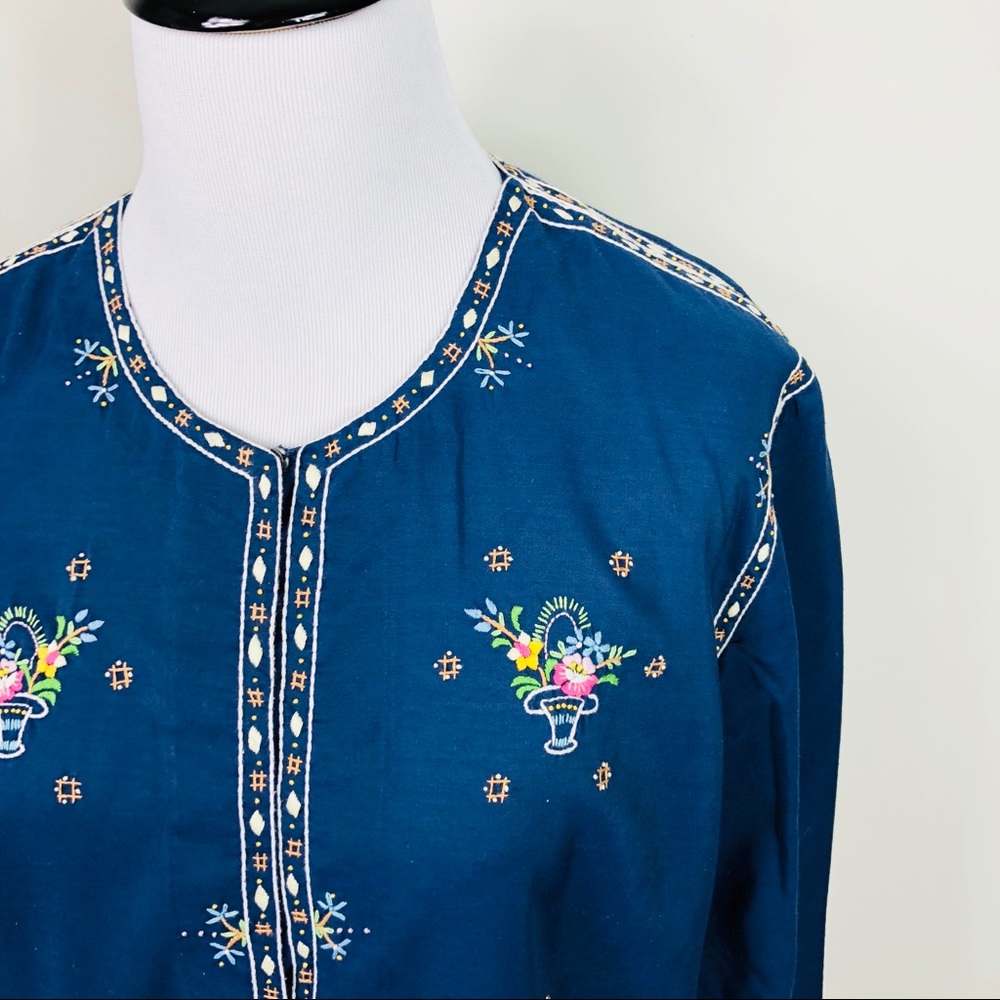 Vintage Lily Embroidered Blouse Garden Floral *124 - Picture 3 of 7